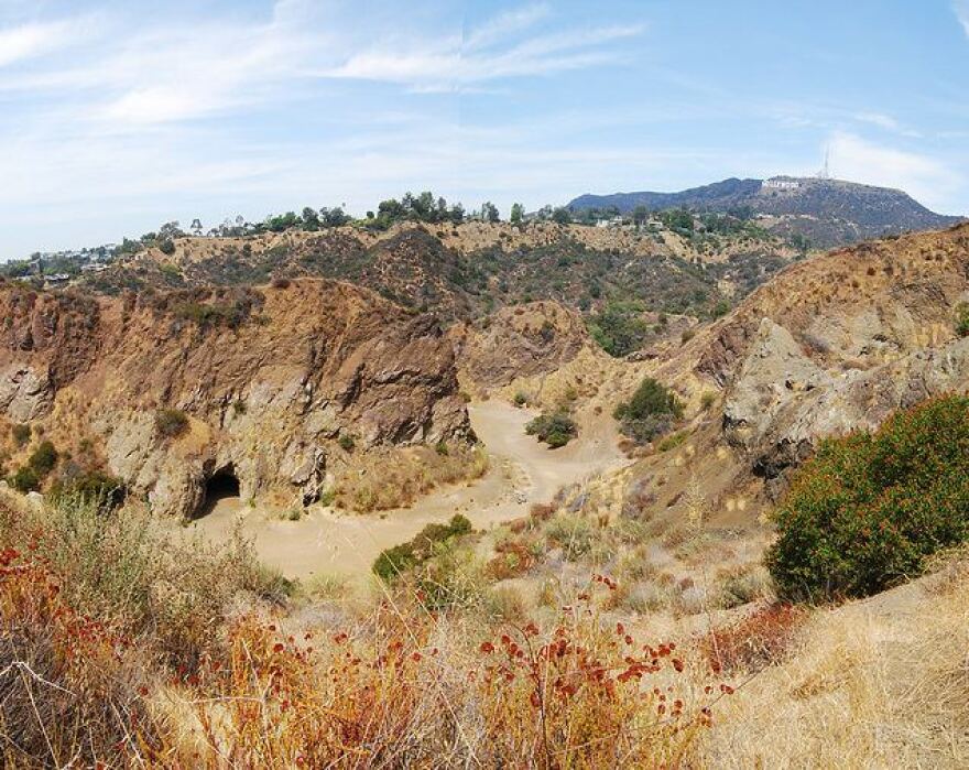 bronso-canyon-area.jpg