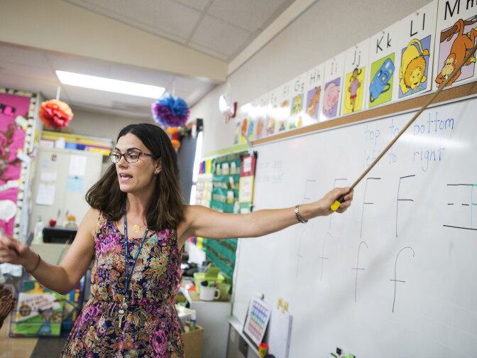 File: Teacher Cherie Wood leads her kindergarten students through an alphabet song at Willard Elementary School in Pasadena, two weeks into the school year, on Wednesday morning, Aug. 31, 2016.