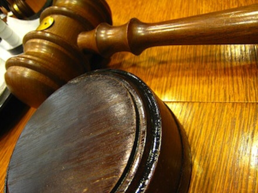 gavel.jpg