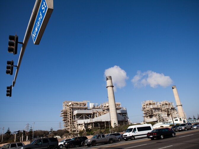 The natural gas-fired AES power plant in Huntington Beach, CA is providing power to 25% of the Southern Californians affected by the temporary closure of the San Onofre Nuclear Power Plant during Summer 2012.