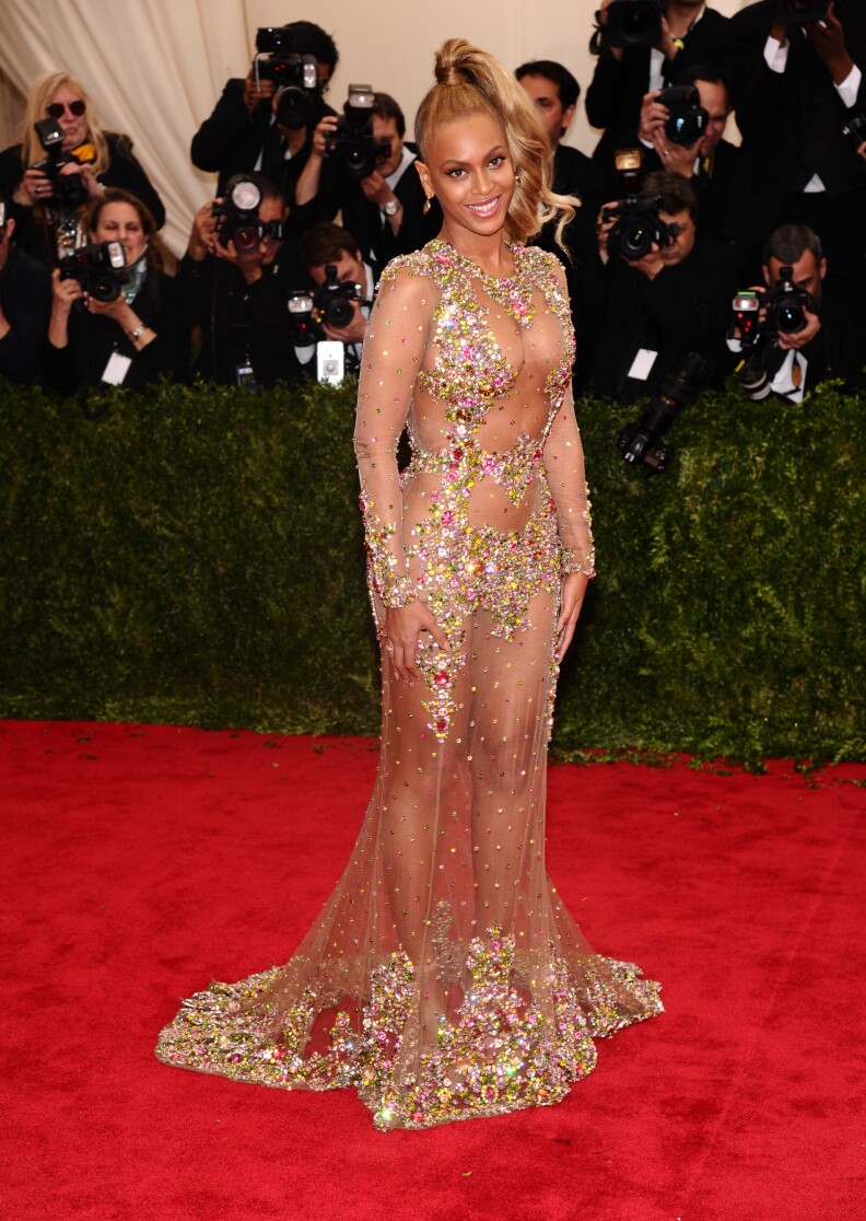 Beyonce arrives at The Metropolitan Museum of Art's Costume Institute benefit gala celebrating "China: Through the Looking Glass" on Monday, May 4, 2015, in New York. (Photo by Charles Sykes/Invision/AP)
