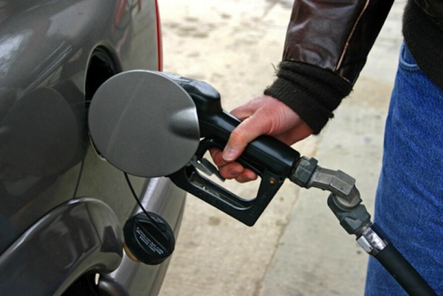 gas_pump_shutterstock.jpg