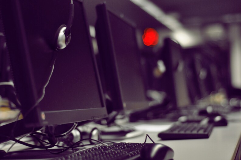 Random photo of computers.