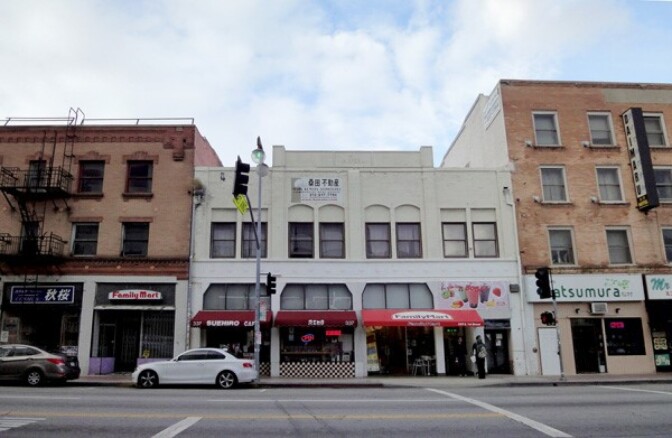 Suehiro Cafe, opened 49 years ago by Junko Suzuki, is at a crossroads. 

