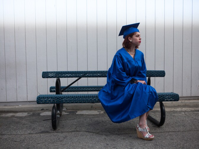 Samantha Friend graduated from Santa Monica College with a degree in Liberal Arts and Humanites.