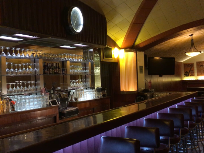 The Art Deco bar at Post 43