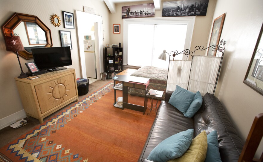Micro-Living In La: Could You Live In Less Than 400 Sq. Feet? | Laist - Npr  News For Southern California - 89.3 Fm