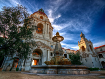 Pasadena City Hall. 