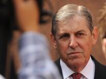 Dr. Jonathan Fielding, director of public health for the County of Los Angeles, takes questions from the media about swine flu at a press conference in front of the county administration building in downtown Los on April 29, 2009.     AFP PHOTO / Robyn BECK (Photo credit should read ROBYN BECK/AFP/Getty Images)
