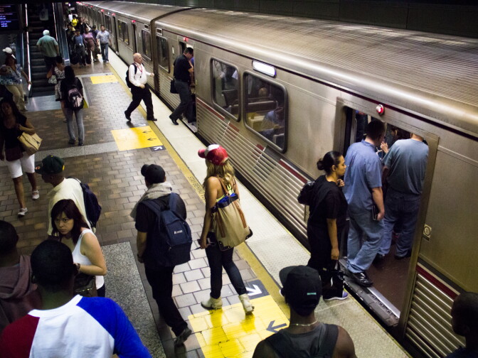 File: Red Line at 7th Street/Metro Center.