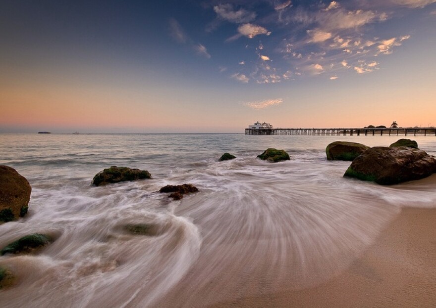 malibu-pier-beach.jpg