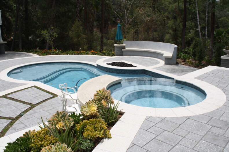 New pools built in Southern California are smaller, shallower, and more water-friendly. Photo: Scott Green, Green Scene Landscape and Pool