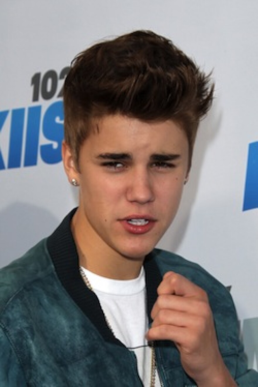 Justin-Bieber-May-2012-shutterstock.jpg