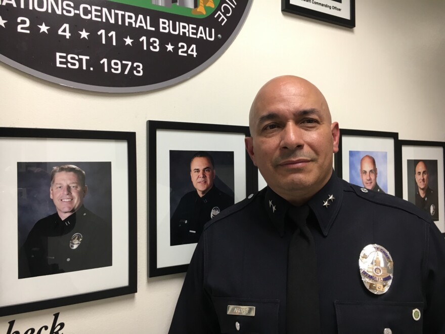 Former LAPD commander shared confidential information with CBS