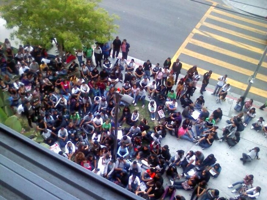 SanteeHS_studentprotest.jpg