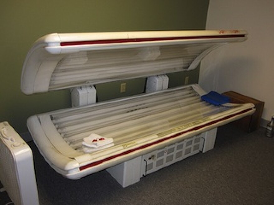 tanning-bed-ban-teens.jpg