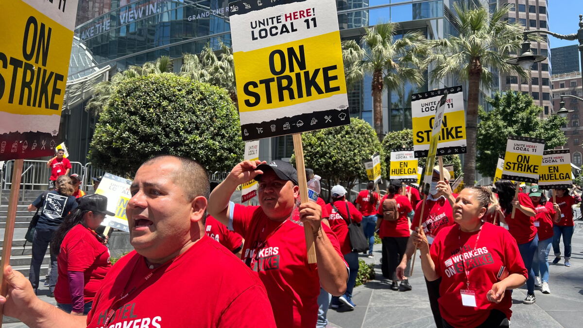 Hotel Workers Strike - Vimarsana News
