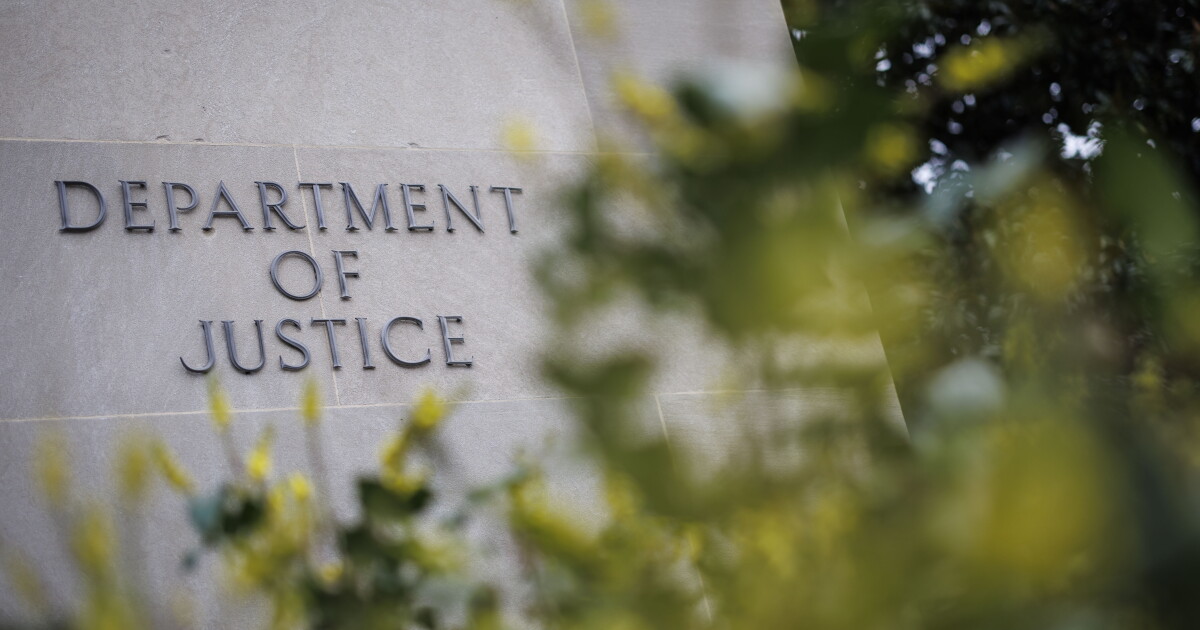 Federal court orders resumption of legal services to separated families Federal court orders resumption of legal services to separated families