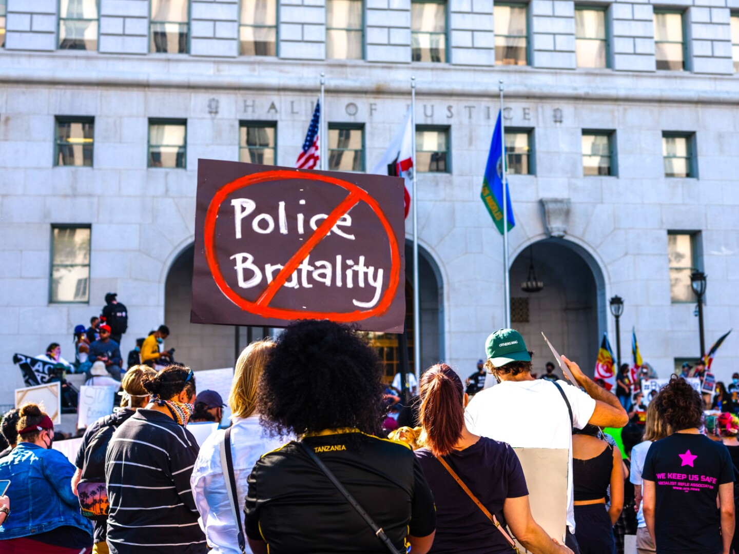 On Wednesday, May 27, black Lives Matter organized a protest against the death of George Floyd in front of LA's Hall of Justice that quickly poured out into the streets and eventually onto the 101 freeway.