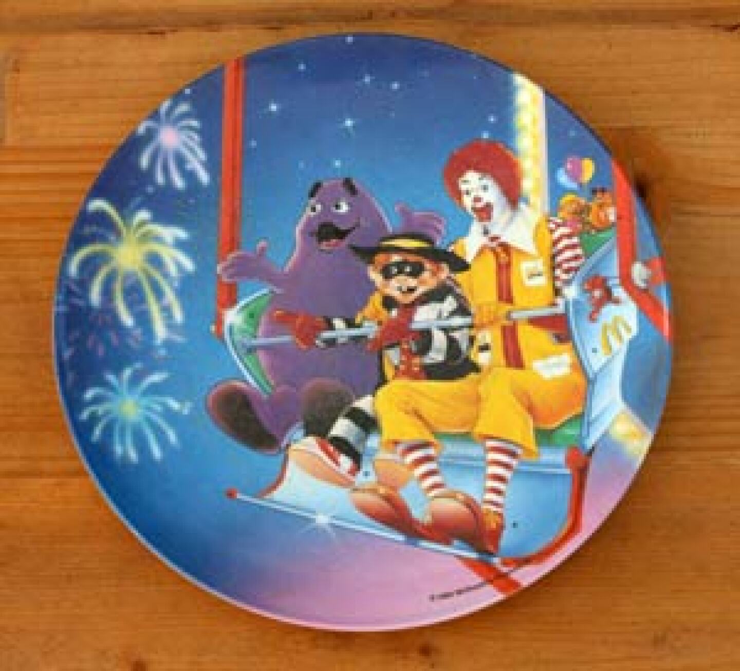 Dinner-plate-ziperstein-lac.jpg