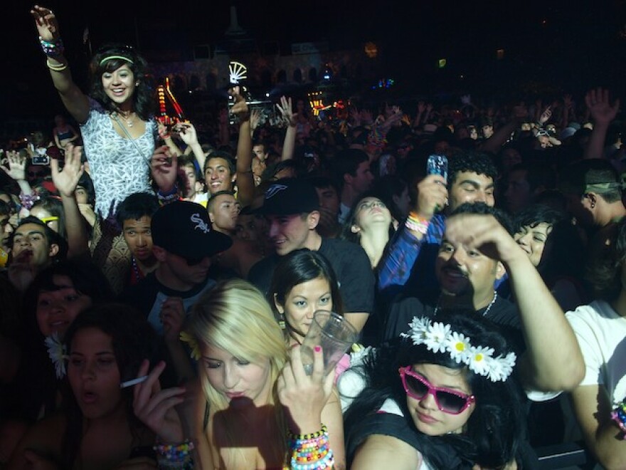 electric-daisy-carnival-rave-moratorium.jpg