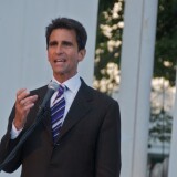 State Senator Mark Leno proposed SB-649 to ease the sentencing for cocaine and heroin possession.