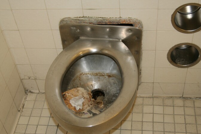 The American Civil Liberties Union of Southern California says conditions inside Men's Central Jail in downtown Los Angeles often are filthy - an allegation the L.A. County Sheriff's Department denies.