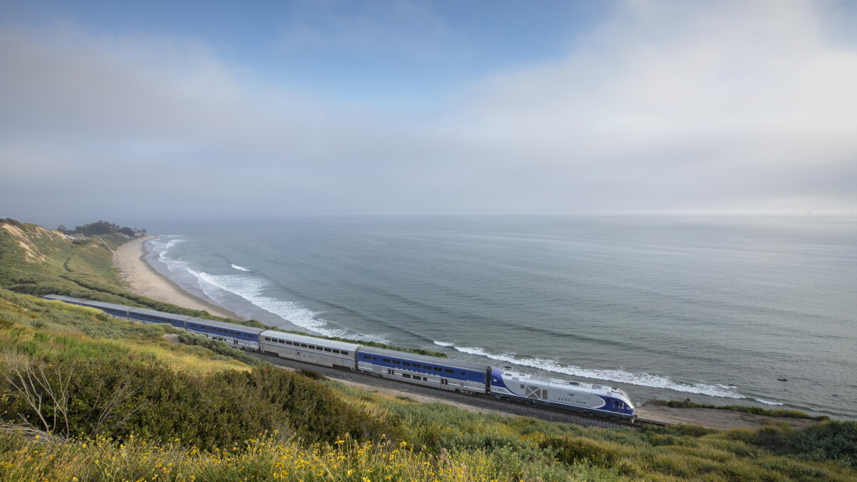 Pacific Surfliner Returns - Vimarsana News