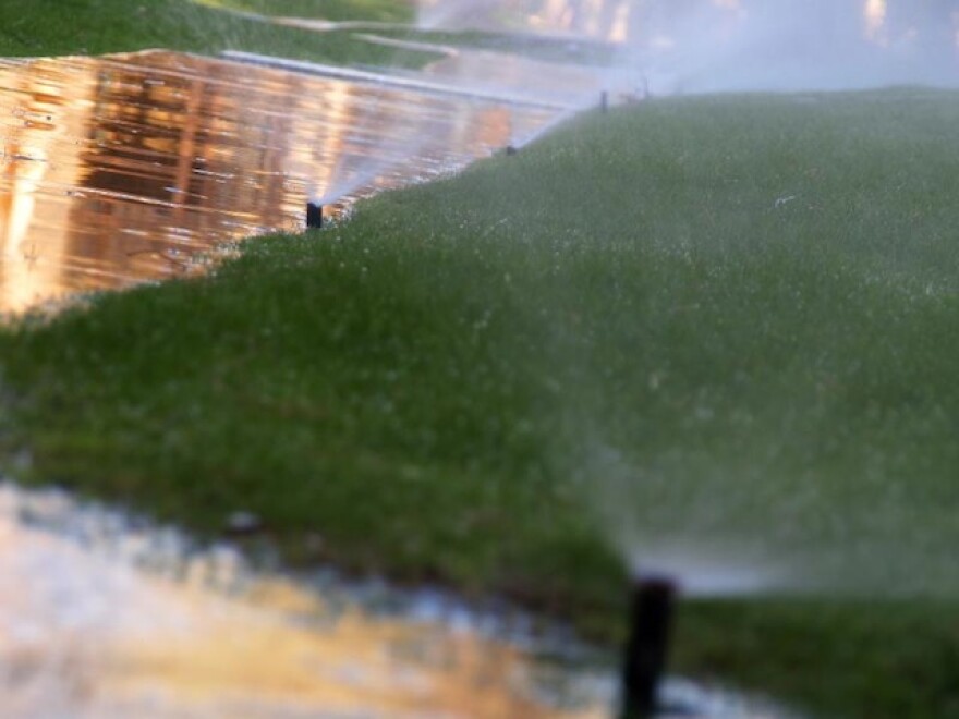 ladwp-watering-ordinance-sprinkler.jpg