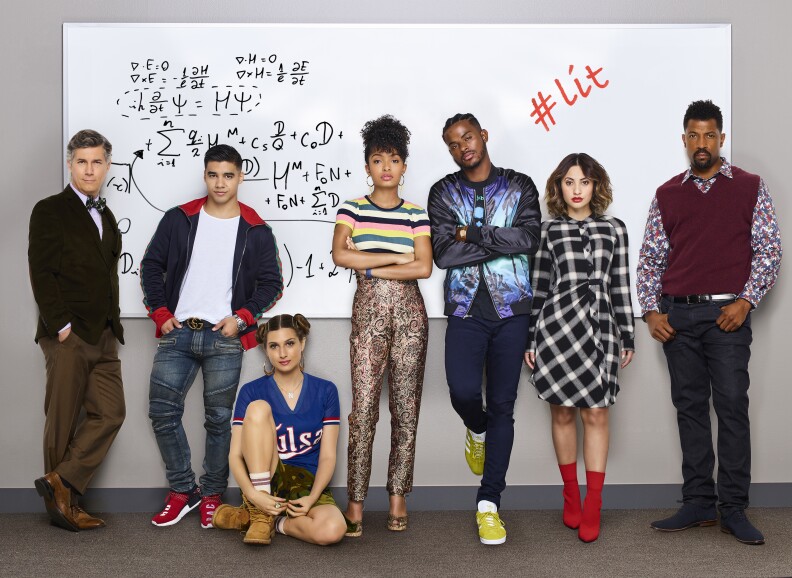 GROWN-ISH - Freeform's "grown-ish" stars Chris Parnell as Dean Parker, Jordan Buhat as Vivek, Emily Arlook as Nomi Segal, Yara Shahidi as Zoey Johnson, Trevor Jackson as Aaron, Fancia Raisa as Ana Torres and Deon Cole as Charlie Telphy. (Freeform/Andrew Eccles)
