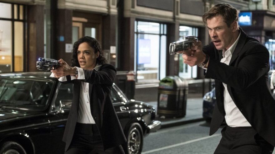 Tessa Thompson and Chris Hemsworth in Men In Black: International