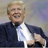 Donald Trump has signed a non-binding loyalty pledge with the Republican National Committee not to run as a third party candidate