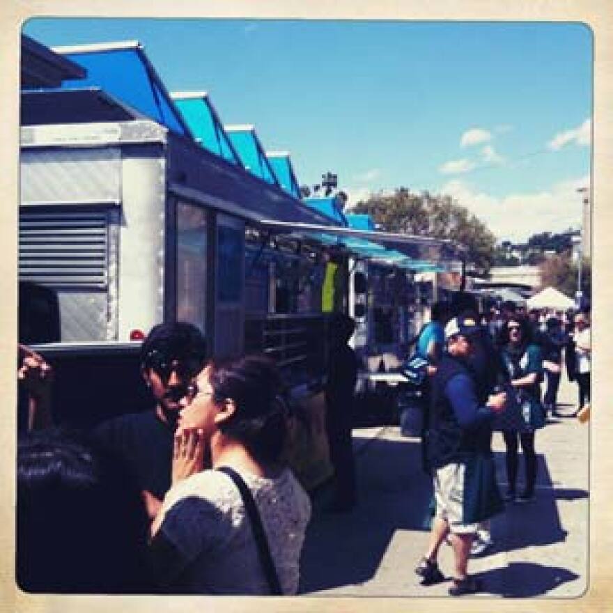 food-trucks-iphone.jpg