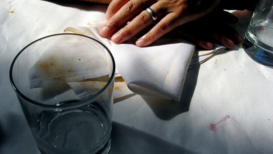 Lucques_BBQ_Table.jpg
