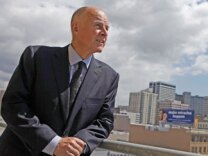 "I have an insider's knowledge, but an outsider's mind," former California governor Jerry Brown says.