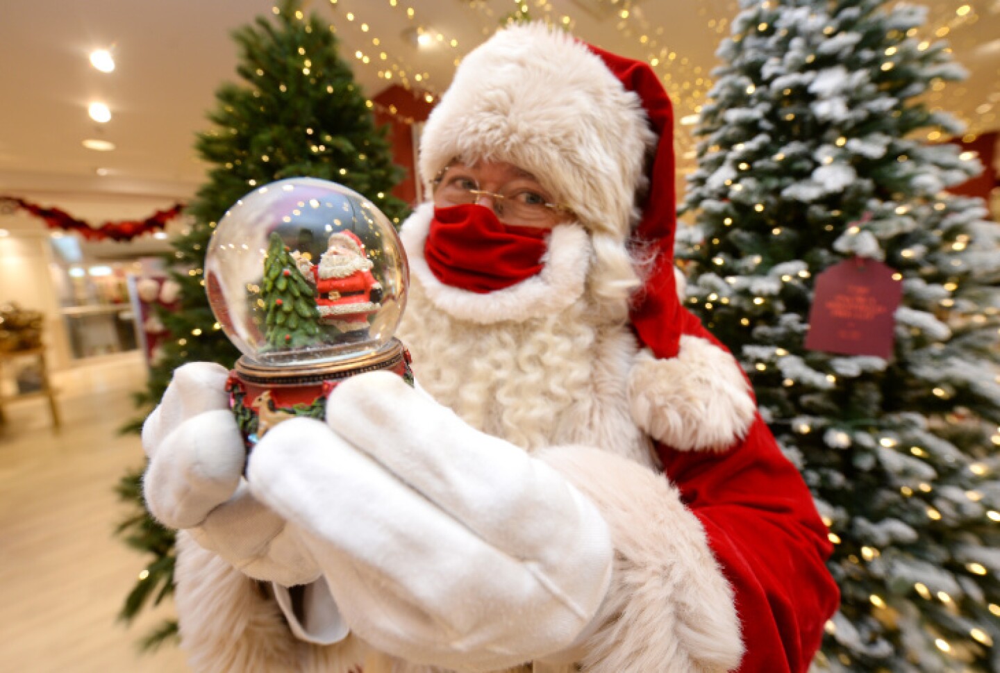 5fc1651c615847000869a5e6-eight.jpg