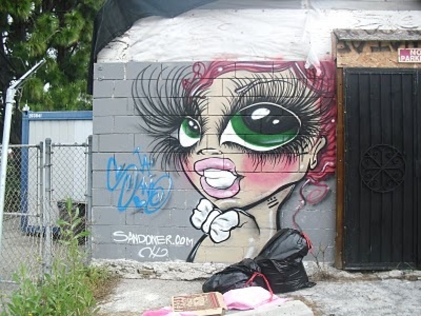 5b29eeee0161a1000dd6a17d-original.jpg