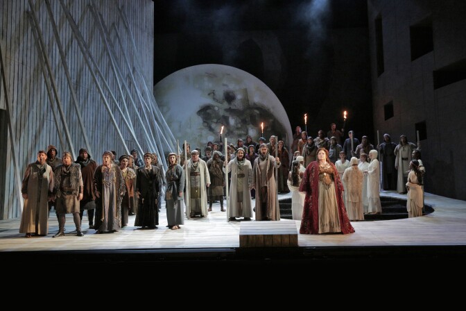 Angela Meade (at right) in the title role of LA Opera’s 2015 production of “Norma” (Photo courtesy LA Opera). 