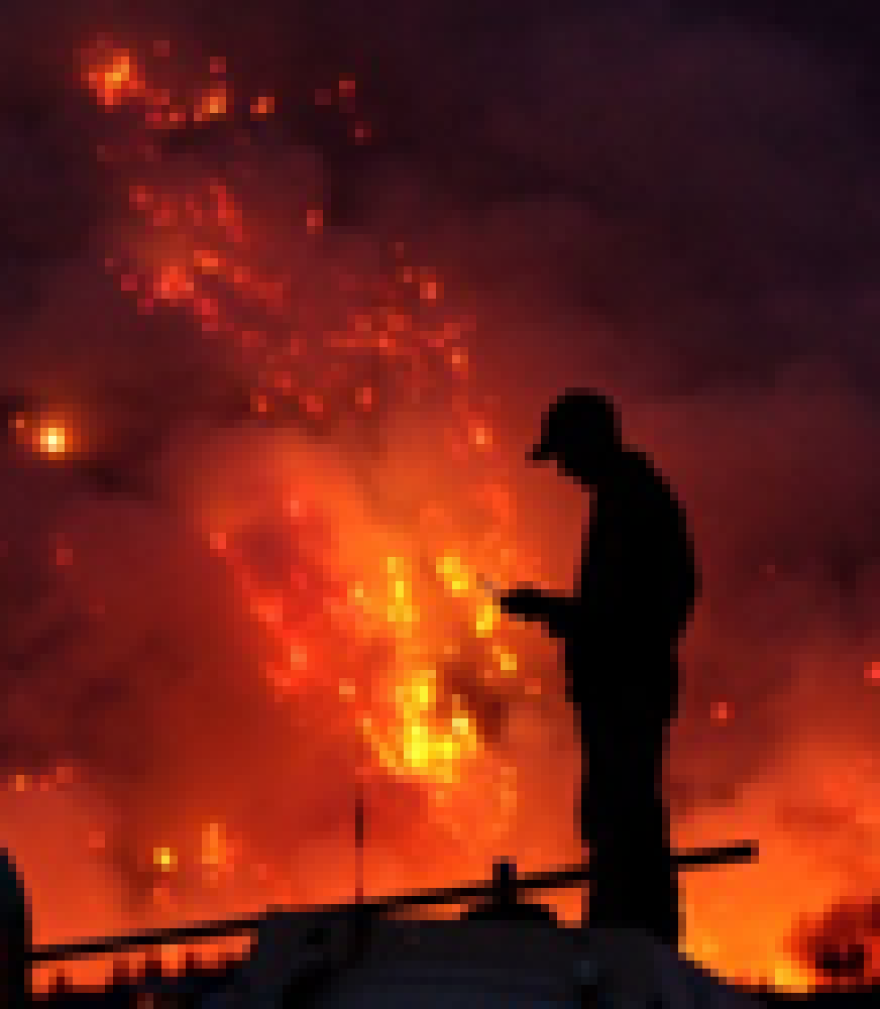 lospadresfire.png