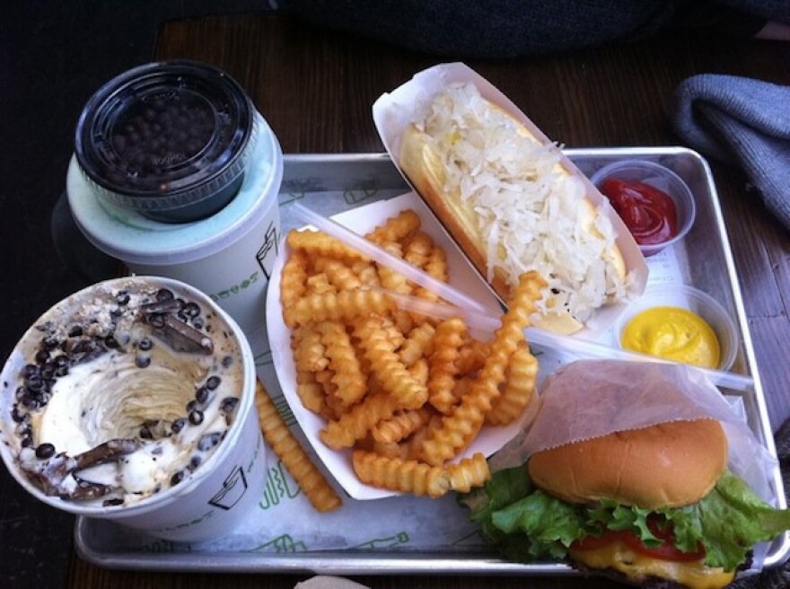 shake-shack-tray.jpg