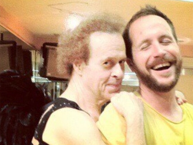 Simmons and Taberski, the classic shot