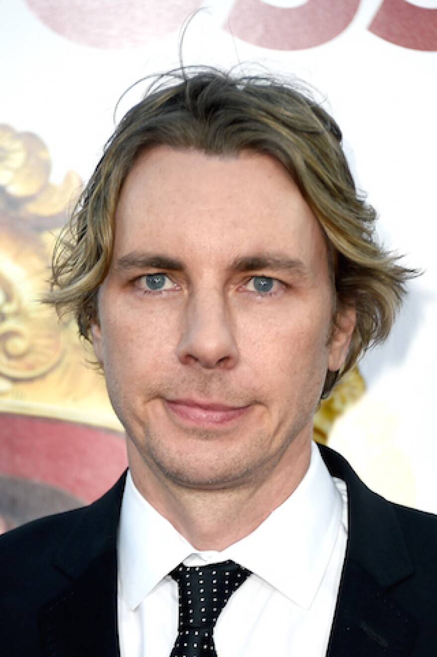 dax-shepard-vert.jpg