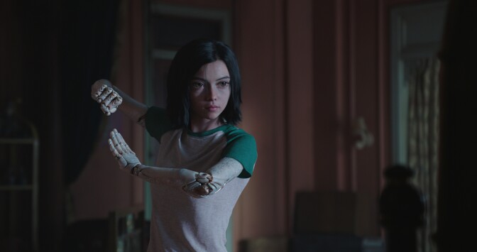 ABA_062_DAU_0060_v0409.87501 – Rosa Salazar stars as Alita in Twentieth Century Fox’s ALITA: BATTLE ANGEL. Photo Credit: Courtesy Twentieth Century Fox.
