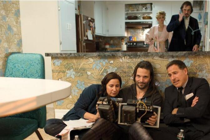 Script supervisor Tracy Scott (left) passed away this weekend, but she left behind a stellar body of work with directors like David O. Russell, Damien Chazelle, Peter Landesman, Scott Cooper, and Spike Jonze.