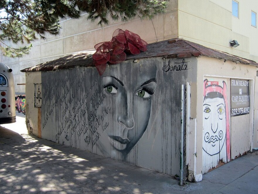 mural1.jpg