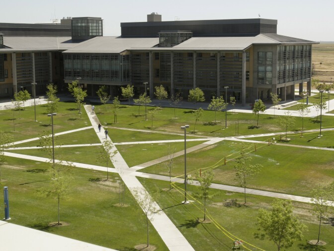 The UC Merced campus is seen in Merced, Calif., Monday, April 20, 2009. Two years ago, the University of California, Merced couldn't attract enough students to fill its classrooms. Now, the 430 members of its first full senior class have wooed first lady Michelle Obama to give their graduation speech, a major win for a school considered the poor step-child of the state system. (AP Photo/Ben Margot)
