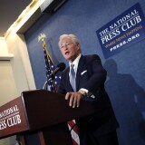 WASHINGTON, DC - JUNE 08:  Marc Kasowitz, attorney for U.S. President Donald Trump delivers remarks at the National Press Club June 8, 2017 in Washington, DC. Kasowitz delivered remarks in response to former FBI Director James Comey's testimony earlier today before the Senate Intelligence Committee.  (Photo by Win McNamee/Getty Images)