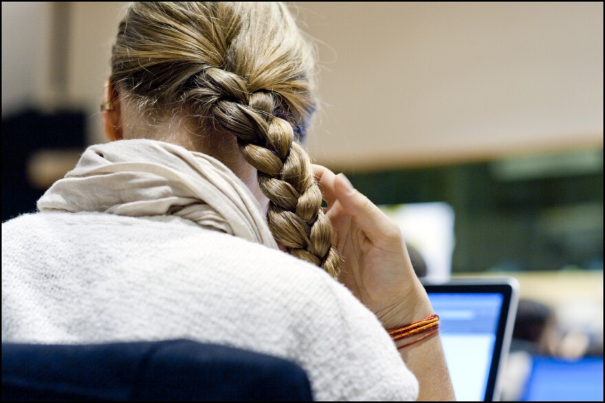 For the high resolution, please contact:
Pietro Naj-Oleari,
European Parliament,
Information General Directoratem,
Web Communication Unit,
Picture Editor.
Phone: +32479721559/+32.2.28 40 633
E-mail: pietro.naj-oleari@europarl.europa.eu 