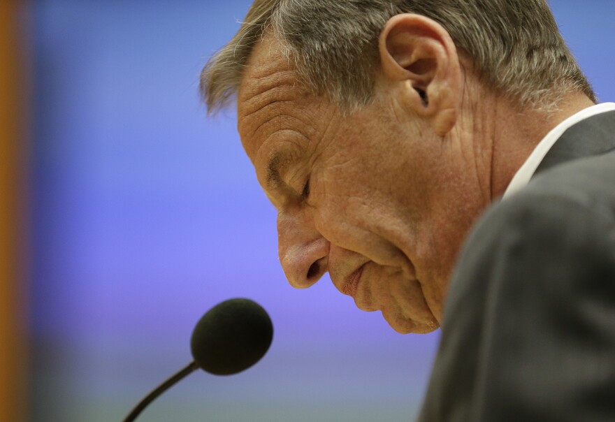 FILE - In this Friday, Aug. 23, 2013 file photo, San Diego Mayor Bob Filner speaks after agreeing to resign at a city council meeting in San Diego. The California attorney general's office has charged Filner with felony false imprisonment and two misdemeanor counts of battery. Filner, 71, resigned in late August, succumbing to intense pressure after at least 17 women brought lurid sexual harassment allegations against him. (AP Photo/Gregory Bull, File)