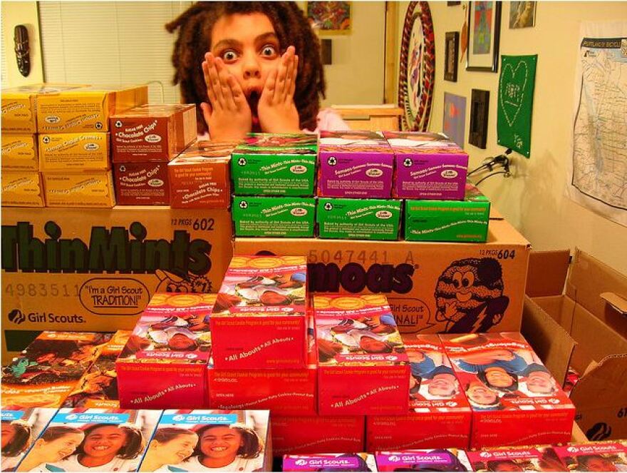 girl-scout-cookies.jpg